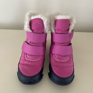 Kids snow boots